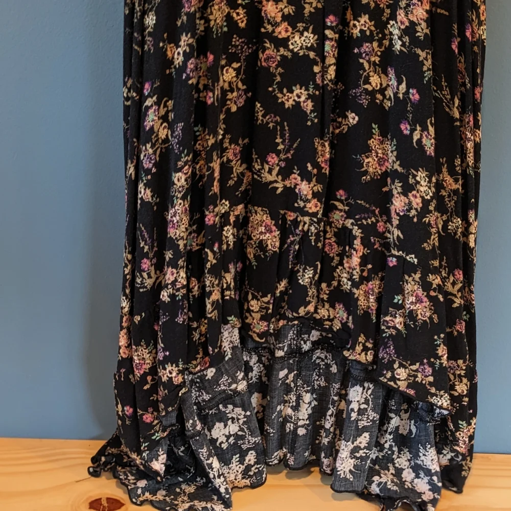 American Rag flower dress - Picture 3 of 6